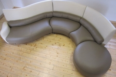 Neubezug einer italienischen Design-Garnitur, Bezug: Dickleder